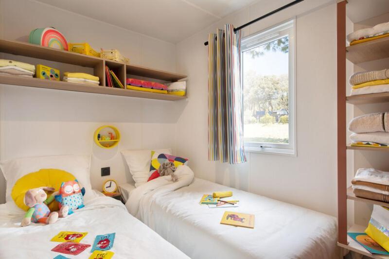 Camping Marina Plage Vitrolles  Exterior photo